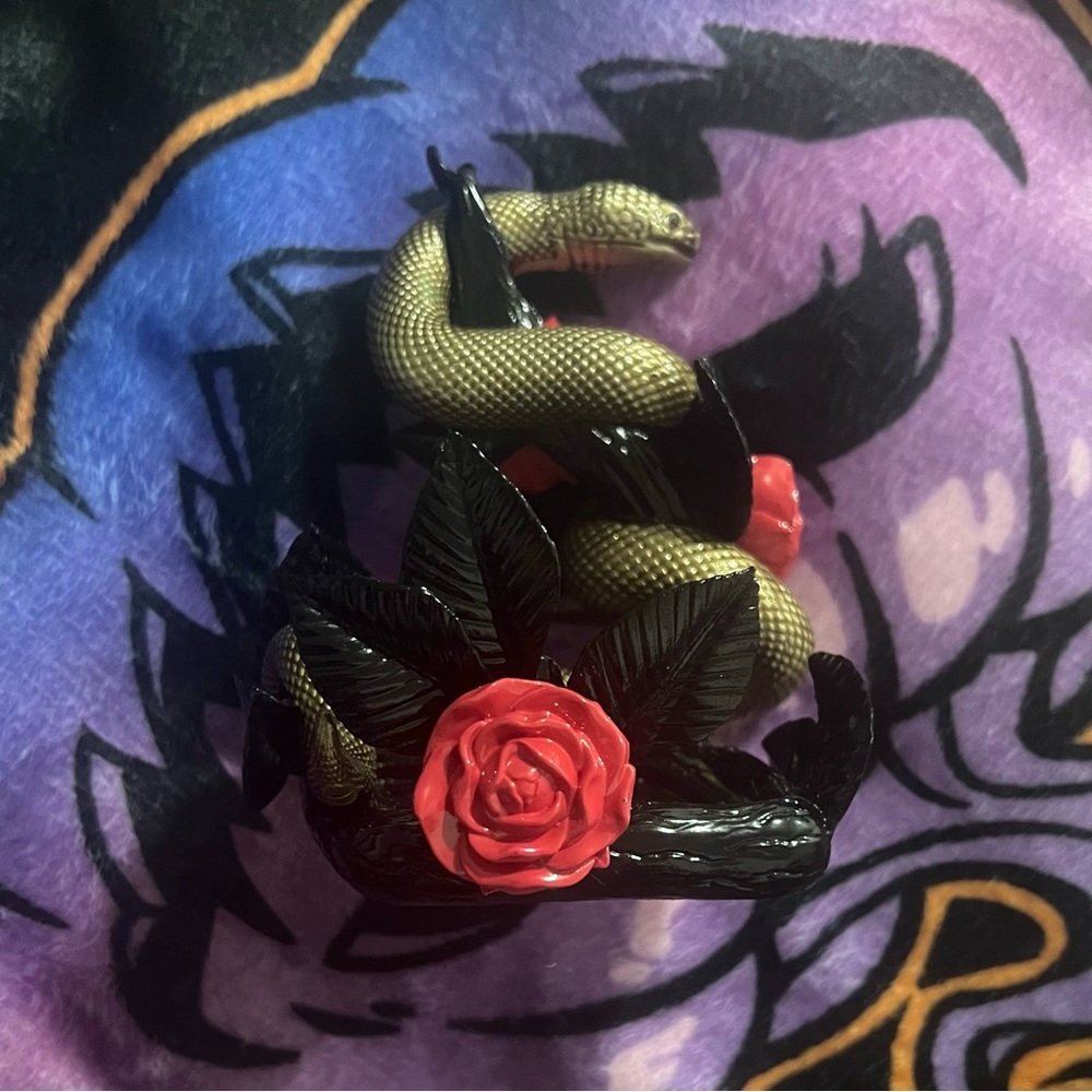 Bath & Body Works Halloween Rose Snake Handsoap Holder New